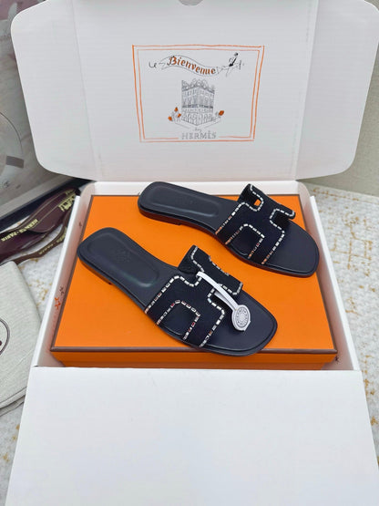 HM 26ss Oran Sandals Black Suede Sheepskin 625238