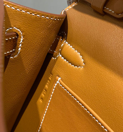 HM Kelly Elan 27cm Gold Leather Ghw