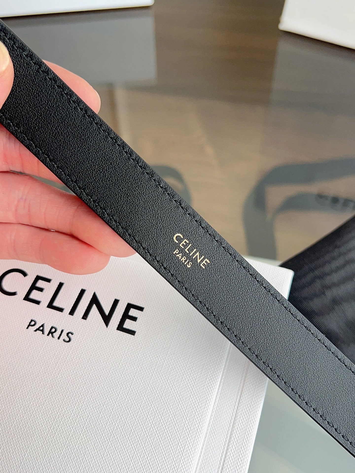 CL Gold 25mm Triomphe Black Suede 616258