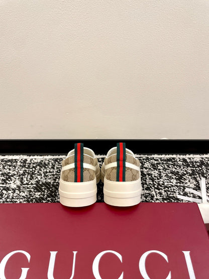 GG 26 Platform Loafers Beige White Monogram Denim 632826