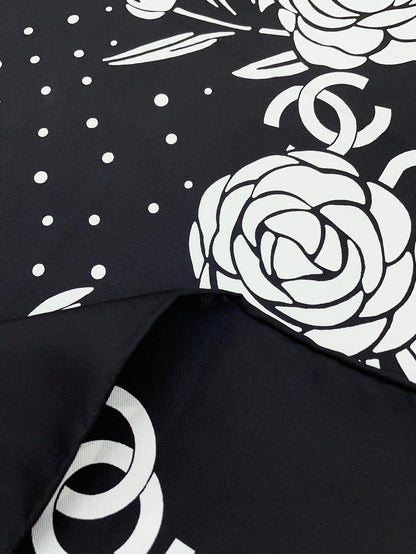 CC Square Scarf 90 CM In Black Polka Dot White Camellia Silk Twill 288723