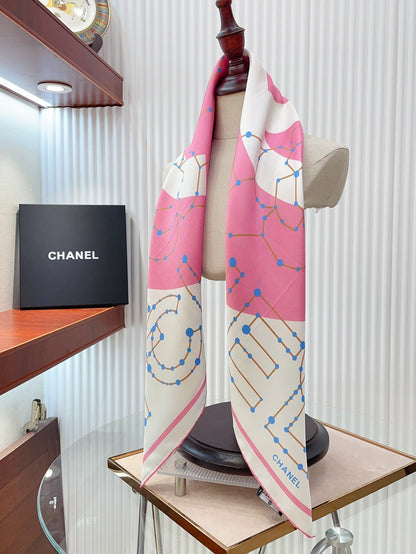 CC Square Scarf 90 CM In White Mix Pink Silk Twill  174874