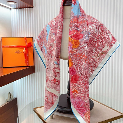 Retour A La Nature Shawl 90 CM In Pink Colorful Silk Twill 198584