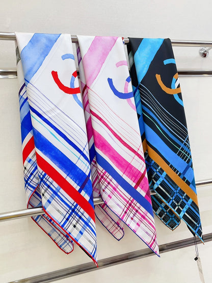 CC Square Scarf 90 CM In Colorful Silk Twill  217211