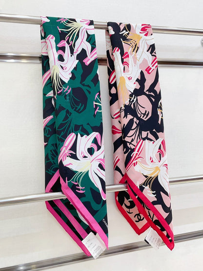 CC Square Scarf 90 CM In Colorful Silk Twill  296708