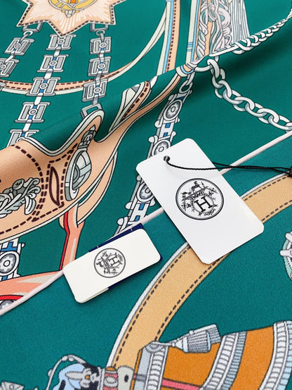 Stately Wheels Scarf 90 CM Dark Green Colorful Silk Twill 312875