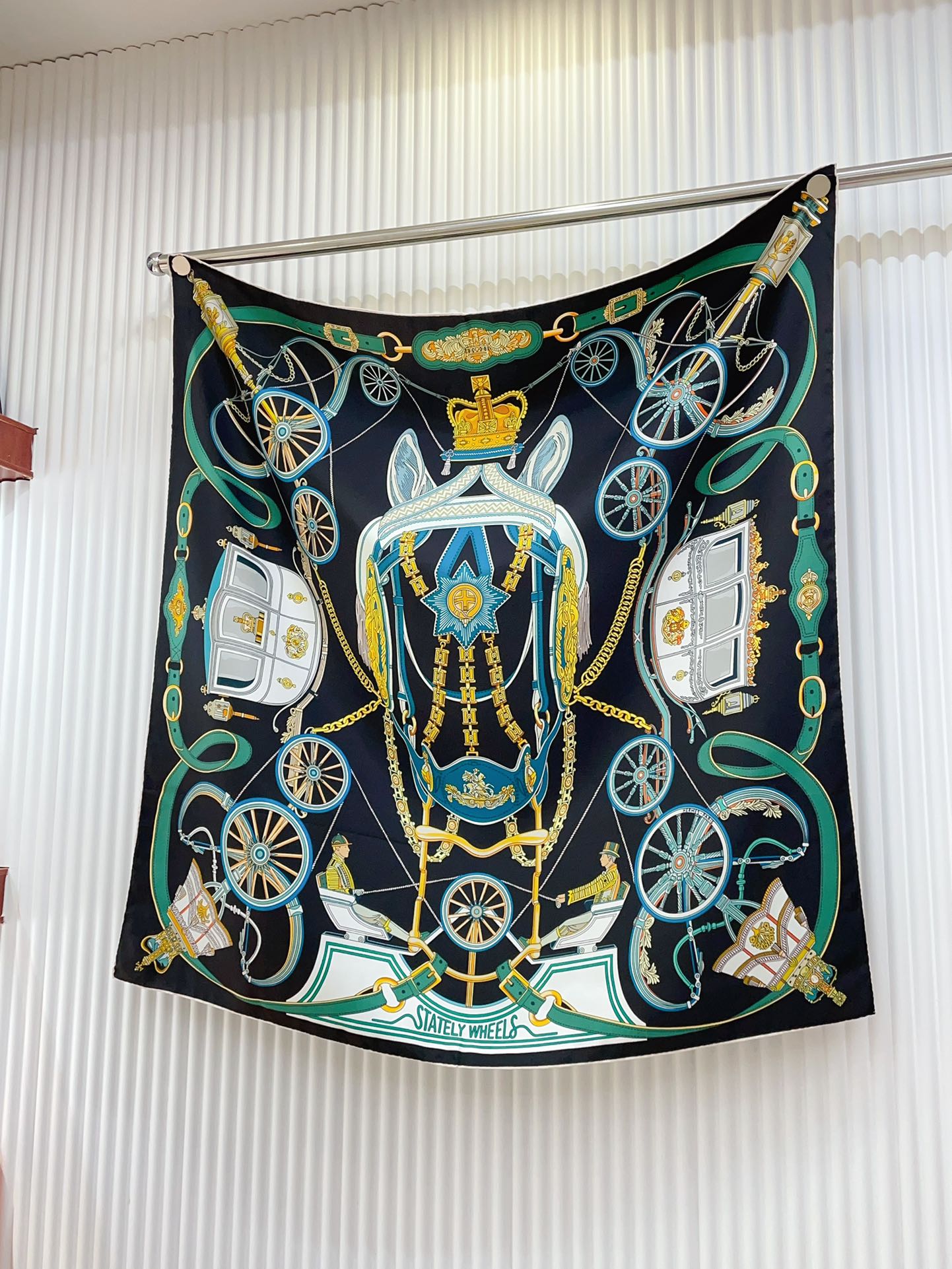 Stately Wheels Scarf 90 CM Black Colorful Silk Twill  312877