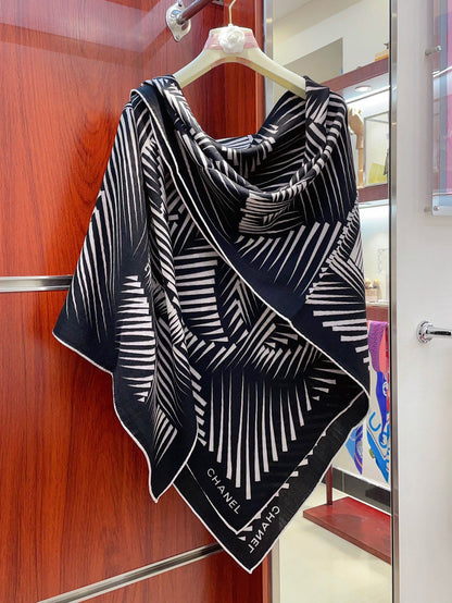 CC Square Scarf 140 CM In Black White Cashmere Mix Silk 382617