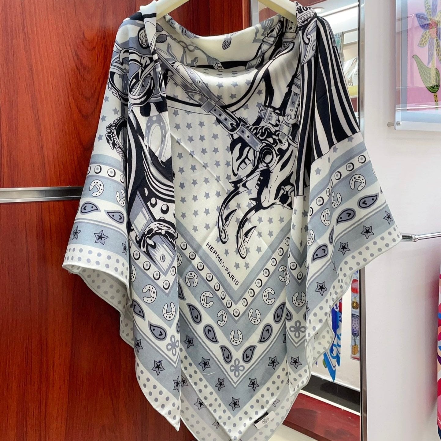 SCARF 135 CM COLORFUL 388154