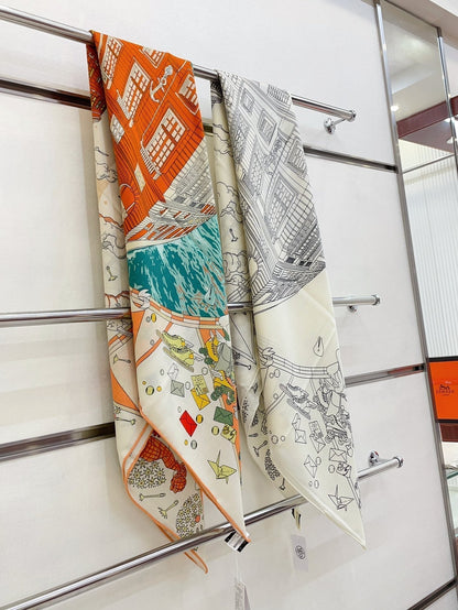 Flagship Scarf 135 CM White Colorful Cashmere And Silk 402079