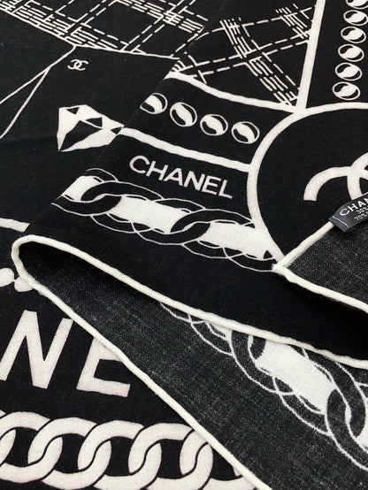 CC Square Scarf 140 CM In Black Mix White Cashmere And Silk 407280
