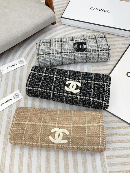 CC Scarf 180 CM In Light Brown With White Stripes Cashmere 415179