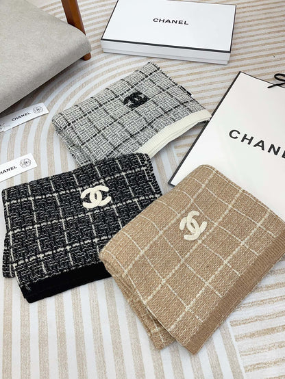 CC Scarf 180 CM In Black With White Stripes Cashmere 415181