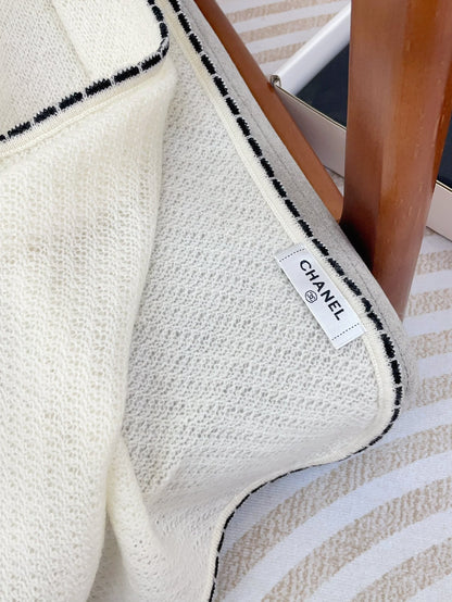 CC Scarf 190 CM In White Cashmere 419815