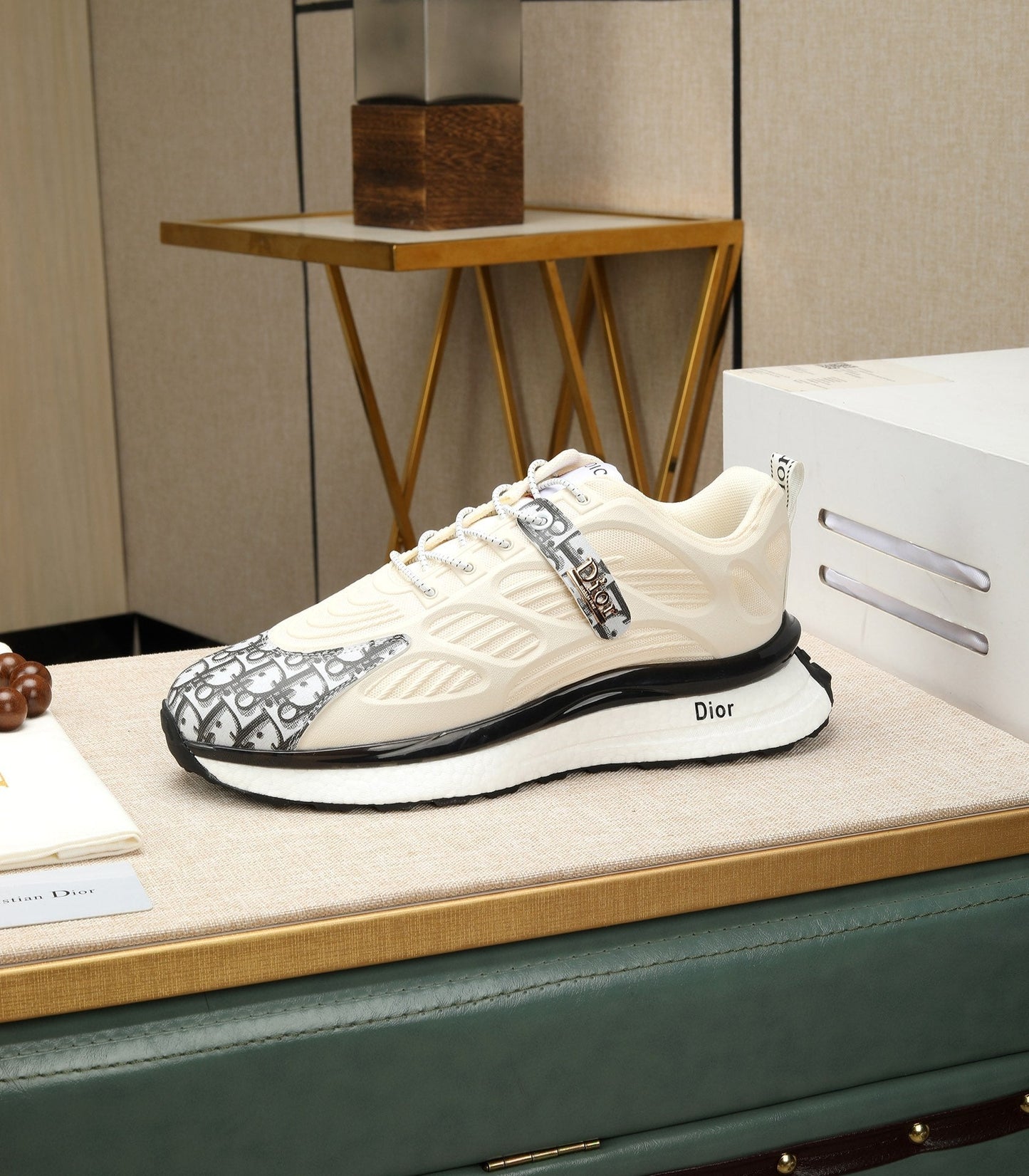 CD RUNNER SNEAKER CREAM AND BLACK CALFSKIN