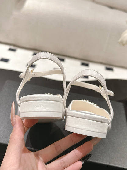 CC Slingback White Sheepskin with Fabric 237512