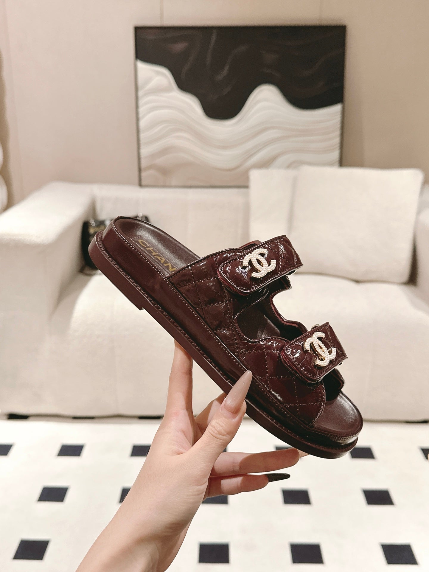 CC 25 Dad Sandal Mule Deep Brown Patent Leather 237578