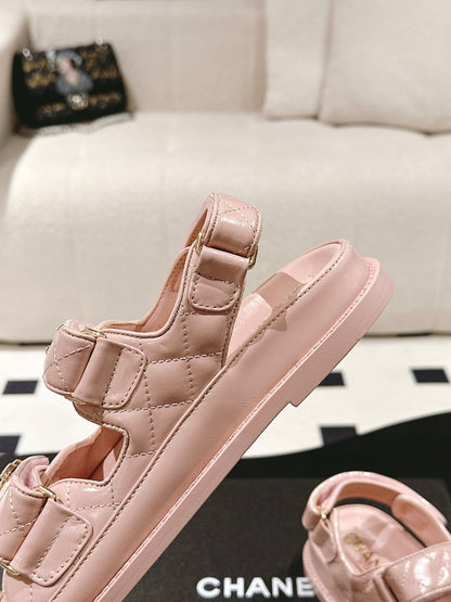 CC 25 Dad Deals Sandals Pink Pastel Patent Leather 237586