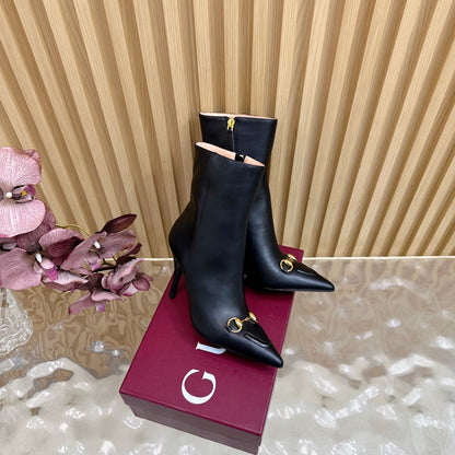 Gucci 2025 Thick-heeled Square-toed Ankle Boots Black Sheepskin 498069