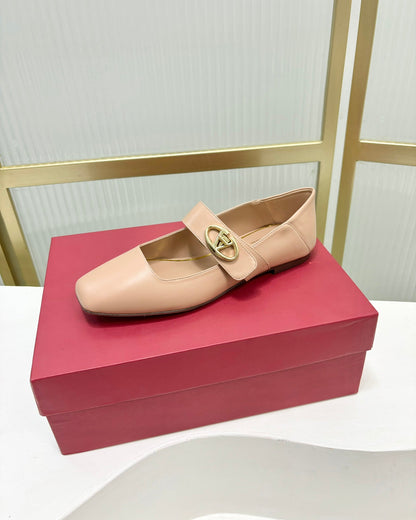 Vlogo Locker Mary-jane Ballerina In Beige Pink Cowhide 843667
