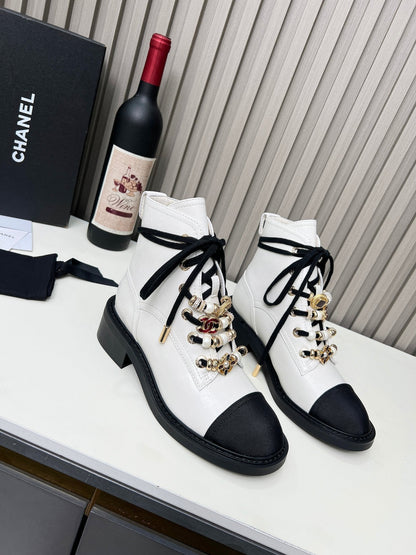 CC Combat Boots 50mm White Black Calfskin And Lycra Fabric 944550