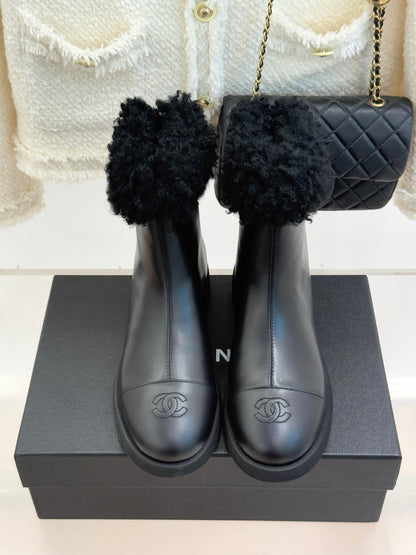 CC 25s Ankle Boots Black Leather Wool 512071