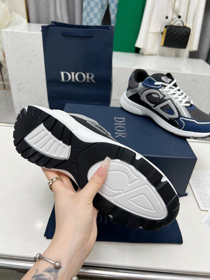 CD B30 SNEAKER ANCHOR AND TRUE BLUE MESH FABRIC