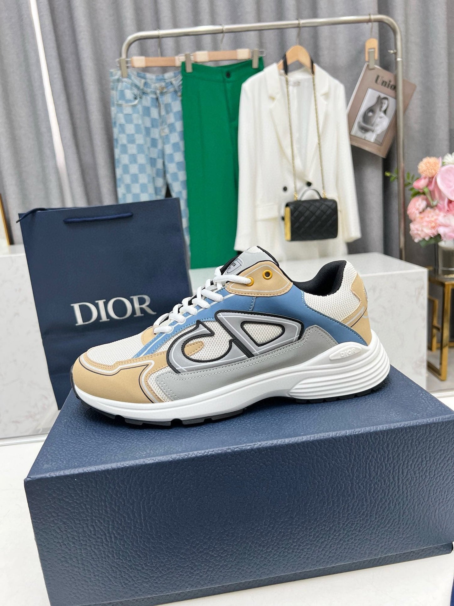 CD B30 SNEAKER WHITE AND FLAX MESH FABRIC