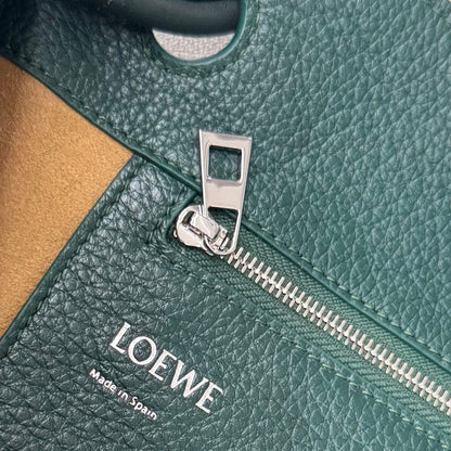 Loewe Pebble Hobo Bag 28 Deep Forest Green Calfskin 280595