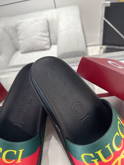 GC GG Slide Sandal Black Green Red Rubebr 292419