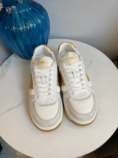 VT 25S  Casual Sneakers White Tan Cowhide 563096