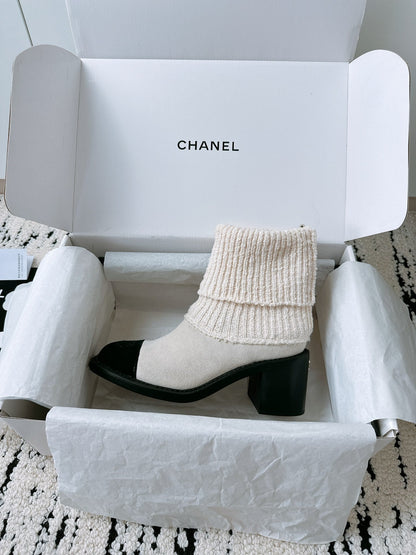 CC Ankle Boots 70MM In White Suede 144564