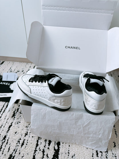 CC Sneaker In Black Cowhide 144509