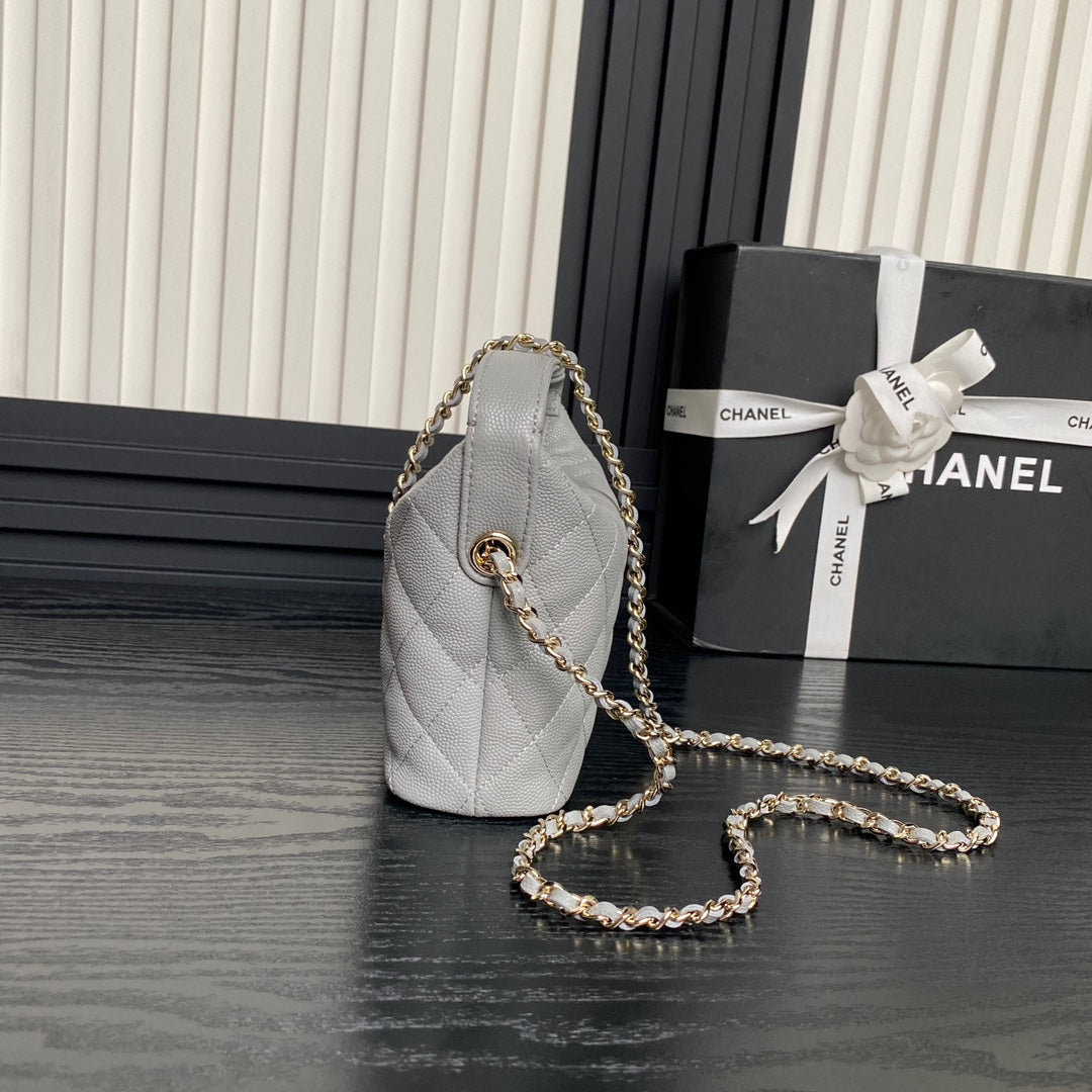 CC 25C Hobo Bag 21.5cm Top Handle Grey Grained Calfskin