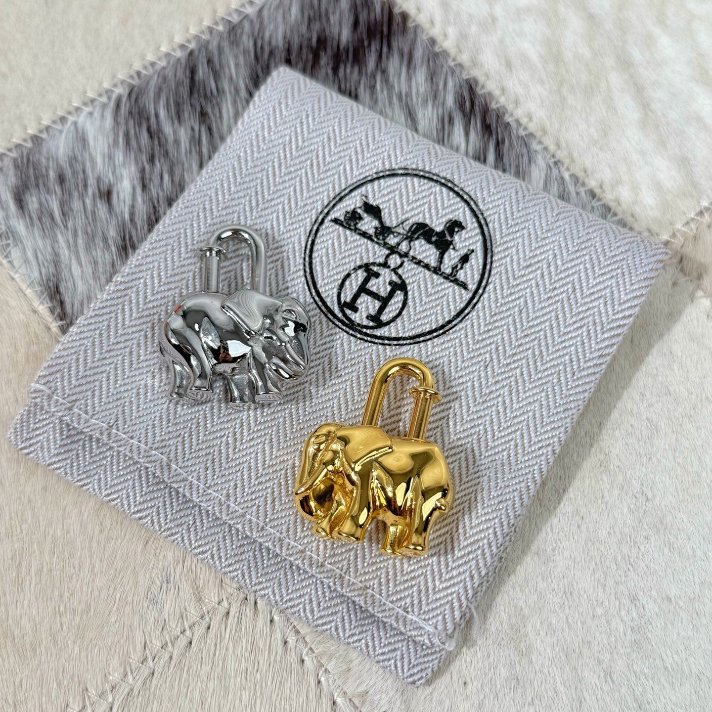 HM Elephant Charm