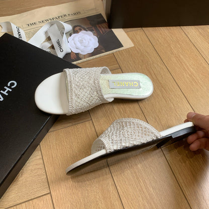 CC 25 Slippers White Special Woven 307028