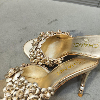 mule sandal 80 gold metalic calfskin flower