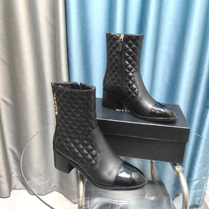 CC Short Boots Black Quilted Calfskin And Lambskin