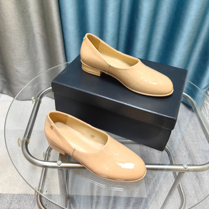 CC 25C Loafer Beige Patent Calfskin