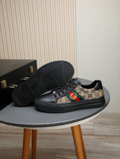 GG Men's Ace Sneaker Brown Black Print Fabric 522634