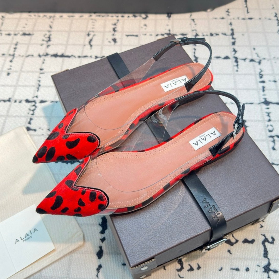 ALAIA FLAT SLINGBACK IN CHERRY RED MIX BLACK PATENT CALFSKIN AND FILM