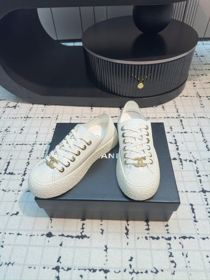 CC Low Sneaker 30mm White Calfskin