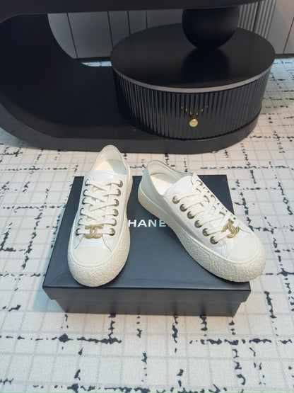 CC Low Sneaker 30mm White Calfskin