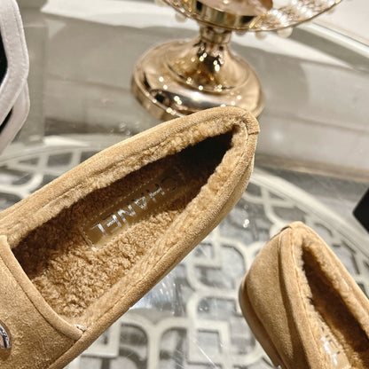 CC 25A Loafer Beige Sherpa Suede