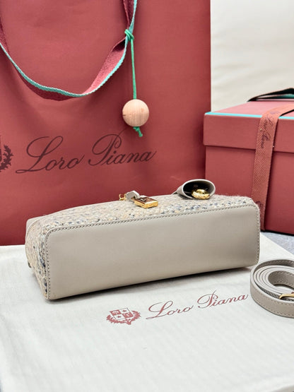 LP 2026 Extra Bag L23 Cream White mix Mild Brown Wool Leather
