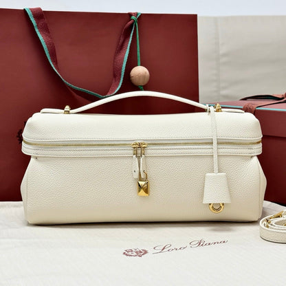 LP 2026 Extra Softy Bag L33 Off-white /Sun Gold Grained Calfskin