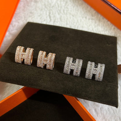 H STUD EARRINGS WITH DIAMONDS
