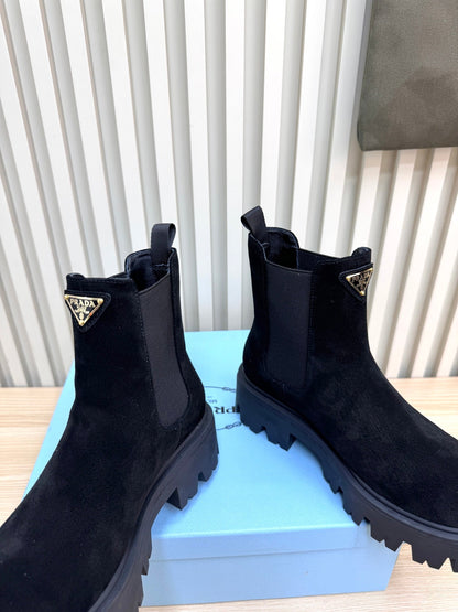 PRA ankle boots black suede 443663
