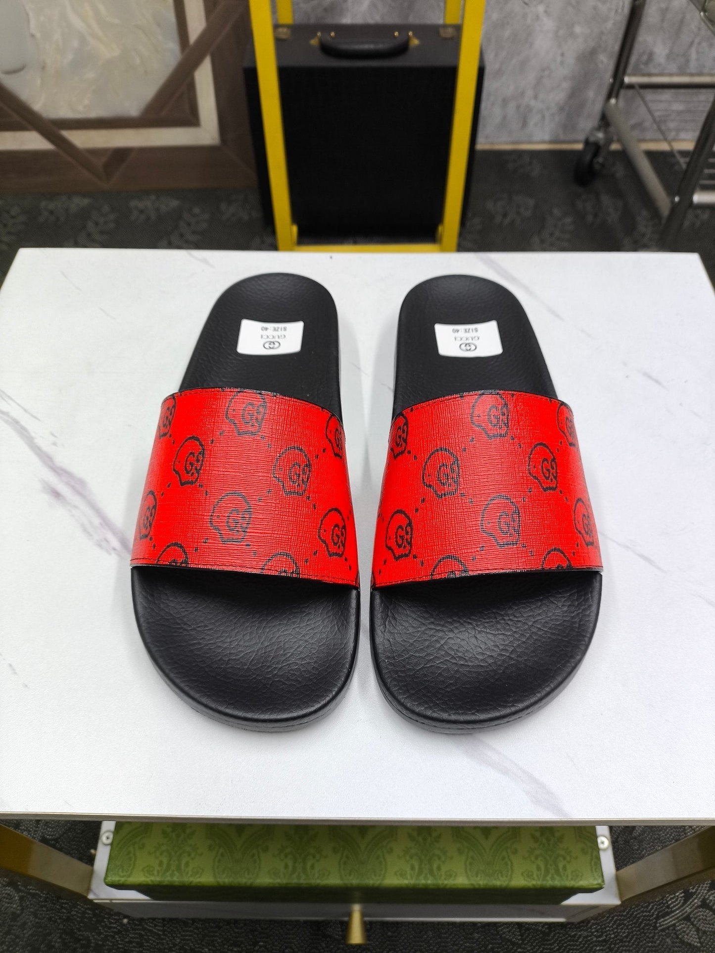 GG Men's Slide Red Sheepskin 535408