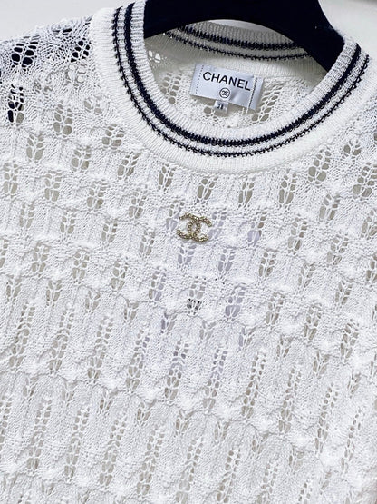 Chanel 2026 White And Black Short-Sleeved Shirt Wool 479934